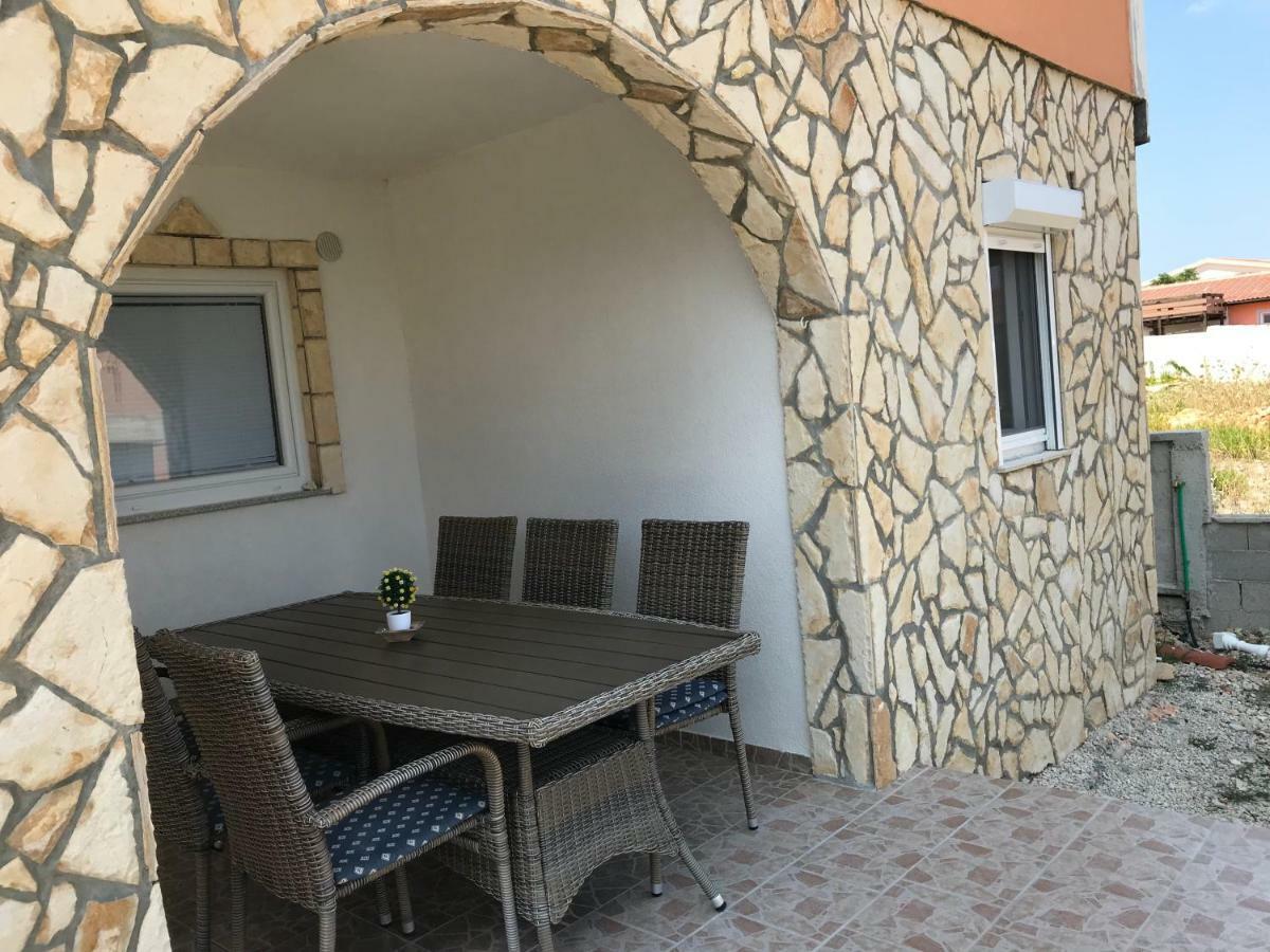 Apartmani Darija Вир Екстериор снимка